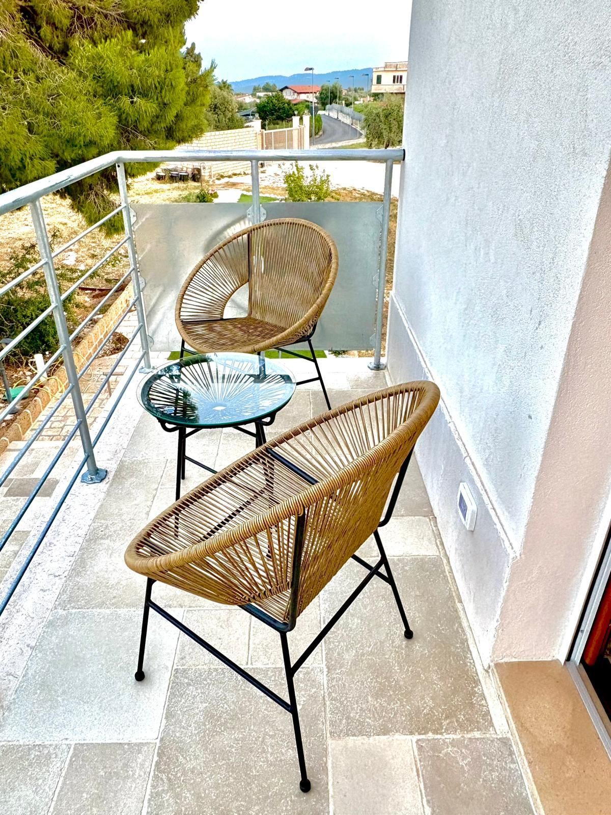 camera matrimoniale superiore della Posta Del Guardiano Country House a Vieste nel Gargano